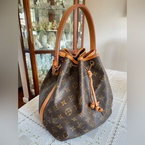Authentic Louis Vuitton Petite Noe